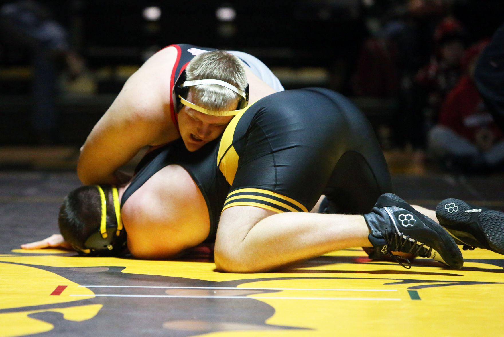010622-qc-spt-ns-bett wrestling038.JPG